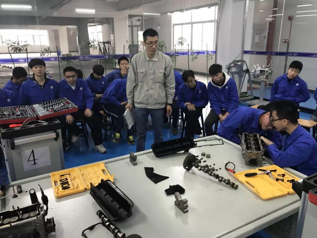江门人才市场招聘网官网，连接人才与企业的桥梁